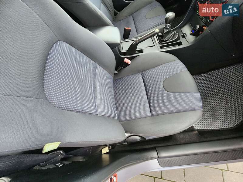 Седан Mazda 3 2005 в Івано-Франківську фото 31 Седан Mazda 3 2005 в Івано-Франківську