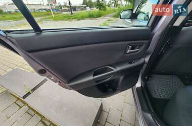Седан Mazda 3 2006 в 