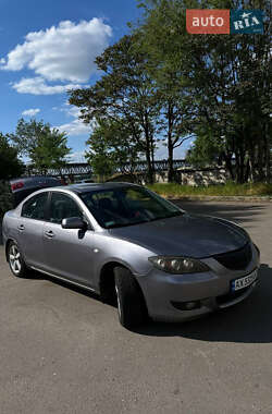 Седан Mazda 3 2004 в Днепре