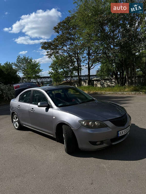 Mazda 3 2004