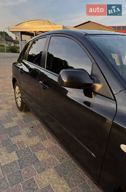 Хэтчбек Mazda 3 2008 в 