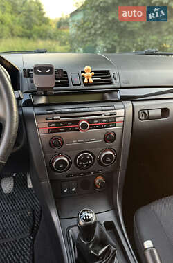 Хэтчбек Mazda 3 2008 в 