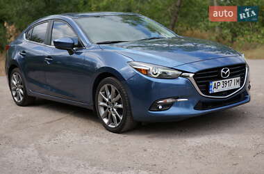Седан Mazda 3 2016 в 