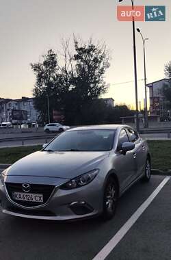 Седан Mazda 3 2016 в 