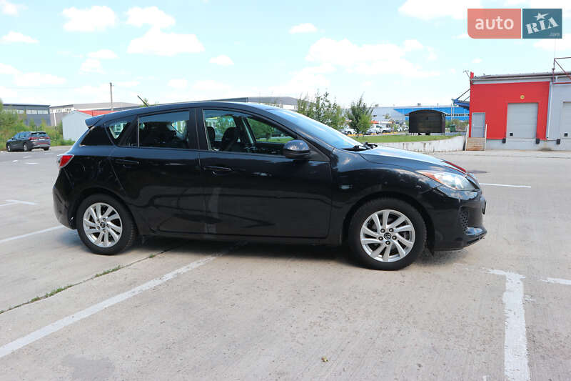 Хетчбек Mazda 3 2013 в Києві фото 3 Хетчбек Mazda 3 2013 в Києві