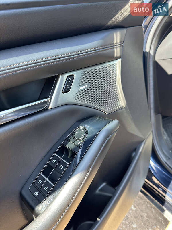 Седан Mazda 3 2020 в Львове