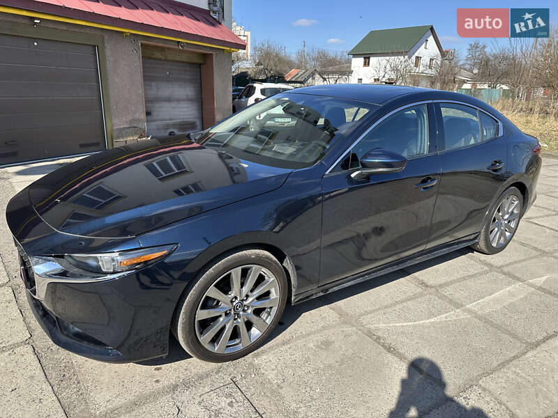 Седан Mazda 3 2020 в Львове