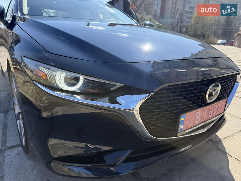 Седан Mazda 3 2020 в Львове