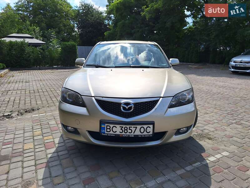 Седан Mazda 3 2005 в Львове