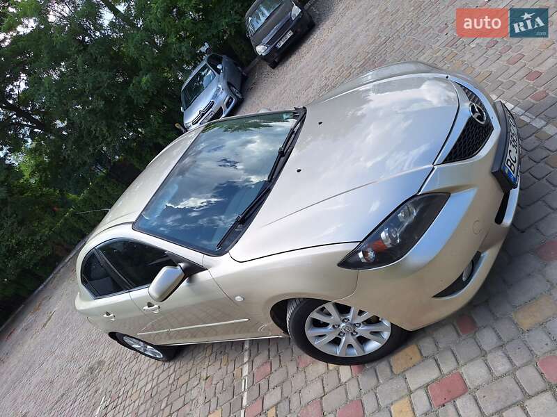 Седан Mazda 3 2005 в Львове