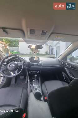 Седан Mazda 3 2016 в Львові