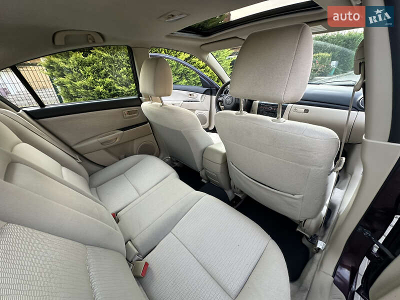 Седан Mazda 3 2007 в Одессе