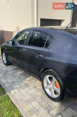 Седан Mazda 3 2006 в 