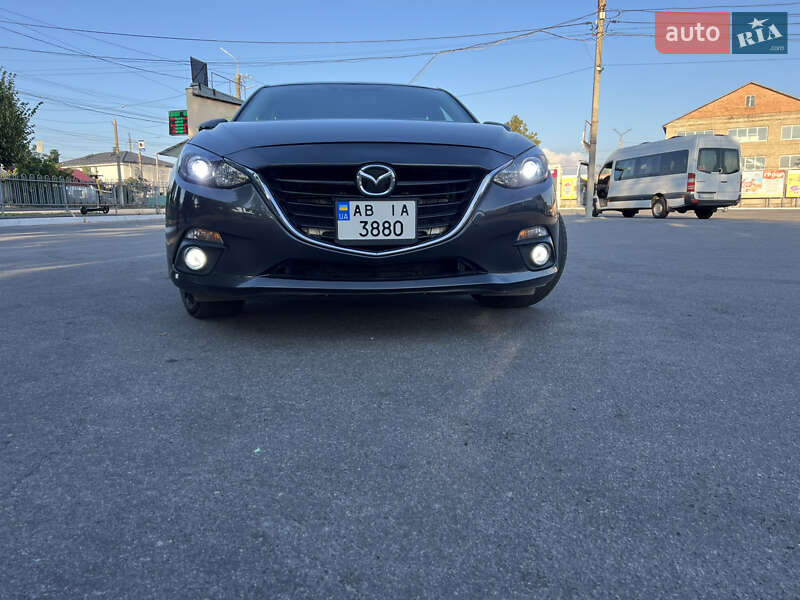 Хетчбек Mazda 3 2015 в Вінниці