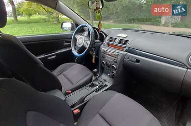 Хэтчбек Mazda 3 2006 в 