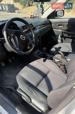 Хэтчбек Mazda 3 2007 в 