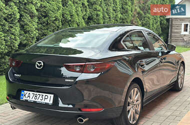 Седан Mazda 3 2021 в 