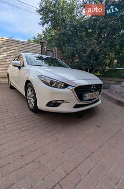 Седан Mazda 3 2017 в Киеве