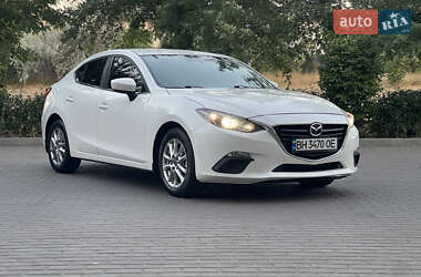 Седан Mazda 3 2015 в 