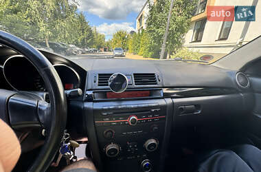 Хэтчбек Mazda 3 2006 в 