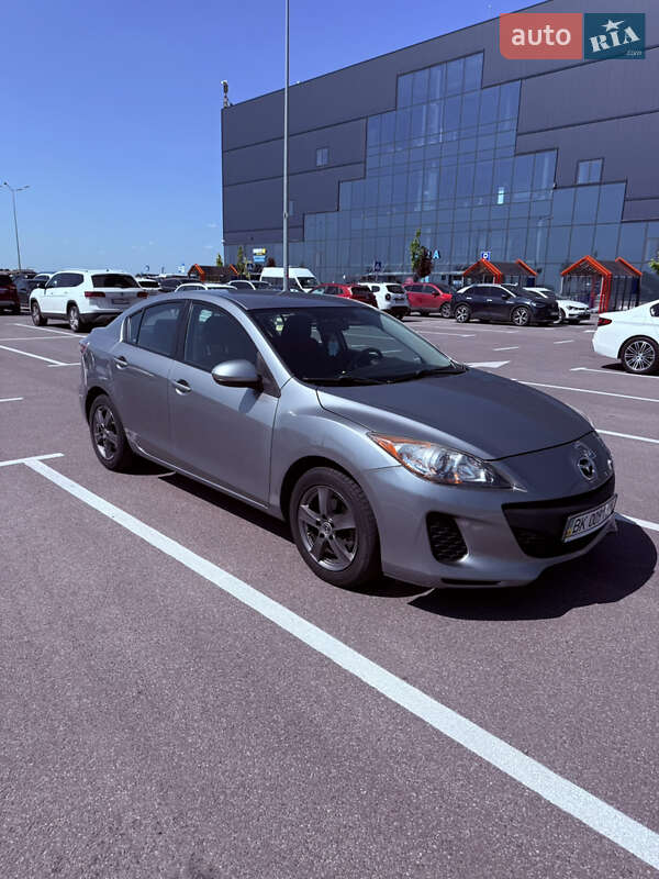 Mazda 3 2012