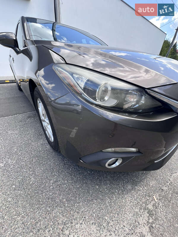 Седан Mazda 3 2015 в Києві