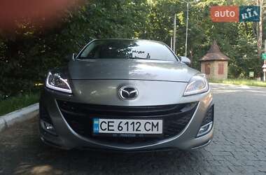 Хетчбек Mazda 3 2010 в Чернівцях