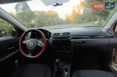 Хэтчбек Mazda 3 2007 в 