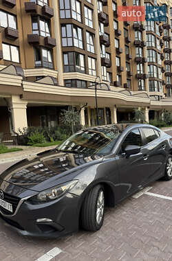 Седан Mazda 3 2013 в 