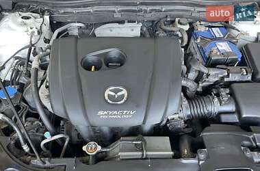 Хэтчбек Mazda 3 2015 в 