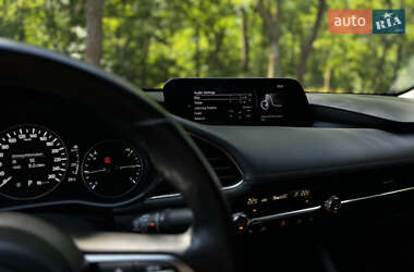 Седан Mazda 3 2019 в 