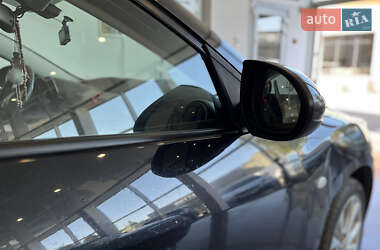 Хэтчбек Mazda 3 2010 в 