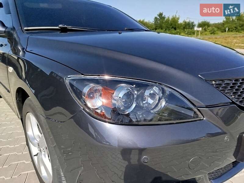 Хэтчбек Mazda 3 2005 в Черновцах