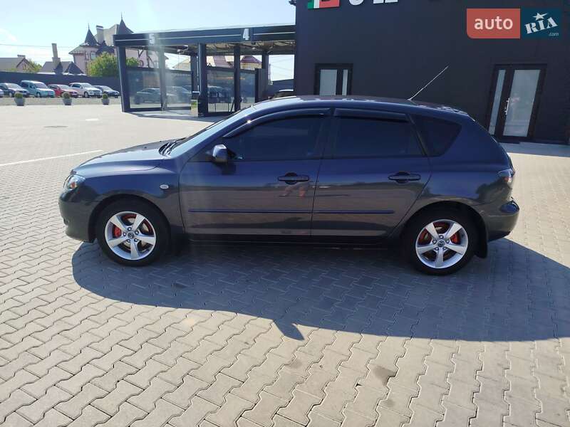 Хэтчбек Mazda 3 2005 в Черновцах