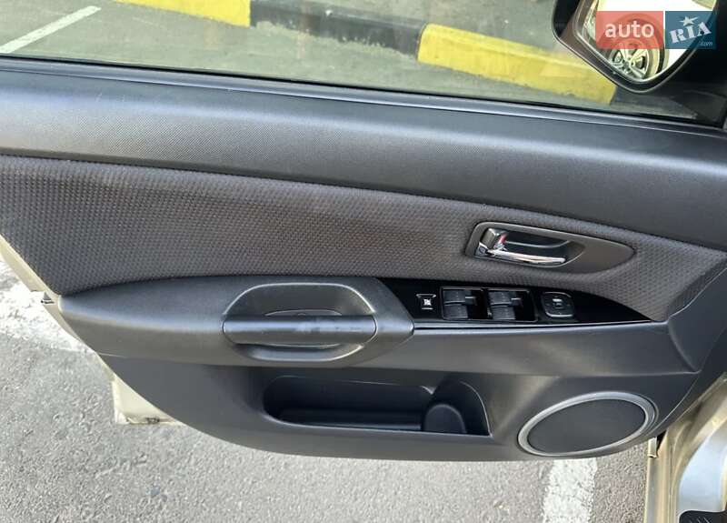 Седан Mazda 3 2008 в Беляевке