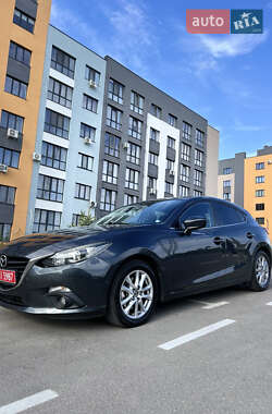 Хэтчбек Mazda 3 2014 в 