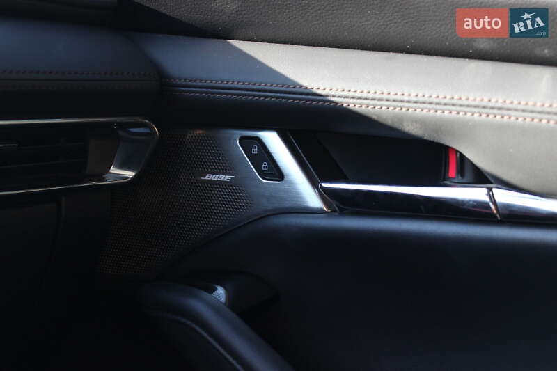 Хетчбек Mazda 3 2020 в Кременчуці фото 18 Хетчбек Mazda 3 2020 в Кременчуці