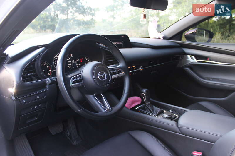 Хетчбек Mazda 3 2020 в Кременчуці фото 20 Хетчбек Mazda 3 2020 в Кременчуці