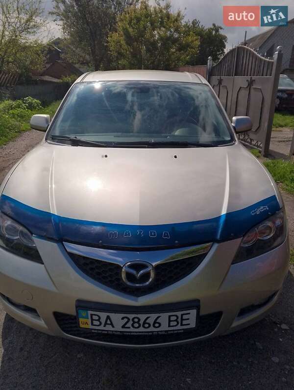 Седан Mazda 3 2007 в 