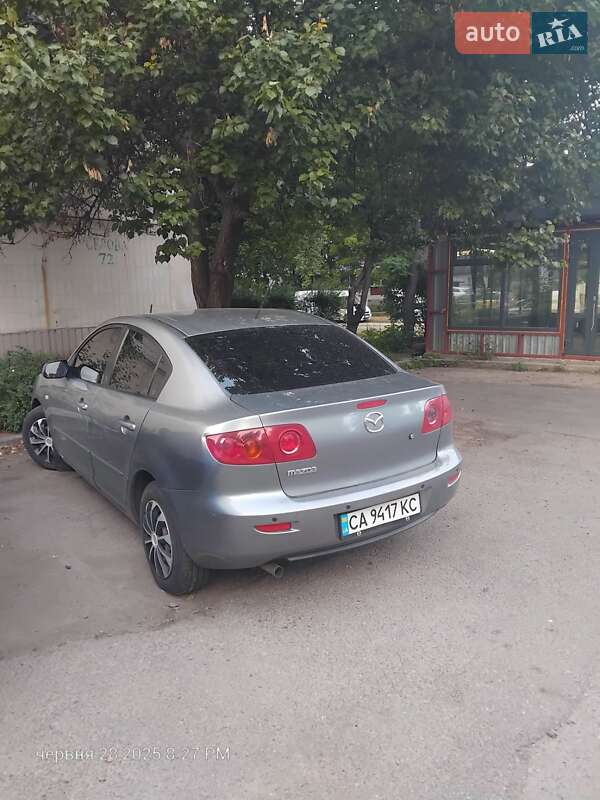 Седан Mazda 3 2004 в Черкассах