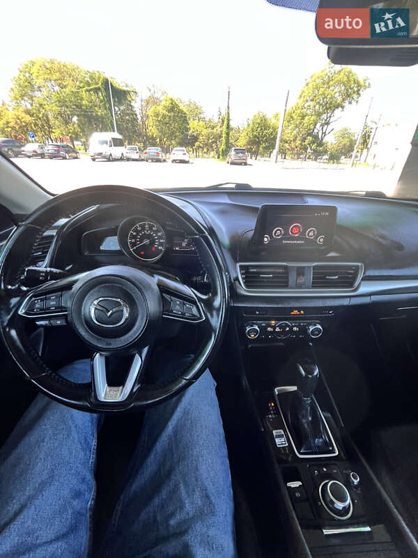 Седан Mazda 3 2018 в Одессе фото 24 Седан Mazda 3 2018 в Одессе