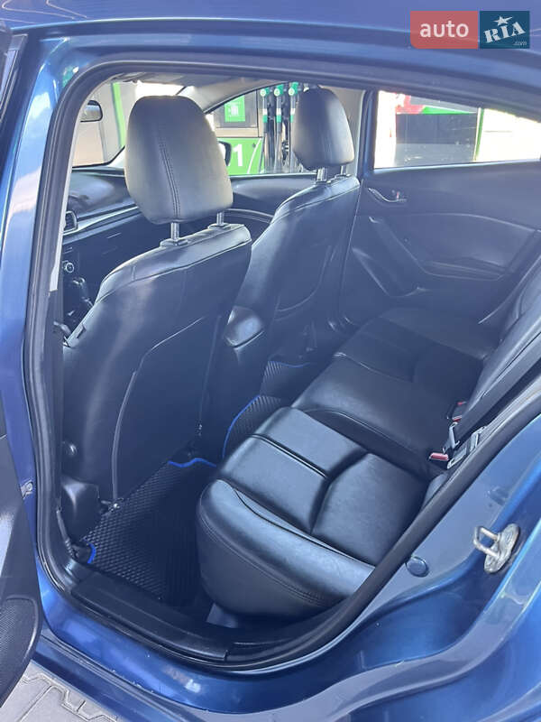 Седан Mazda 3 2018 в Одессе фото 28 Седан Mazda 3 2018 в Одессе