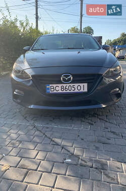 Седан Mazda 3 2014 в Львові