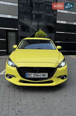 Седан Mazda 3 2017 в Львове