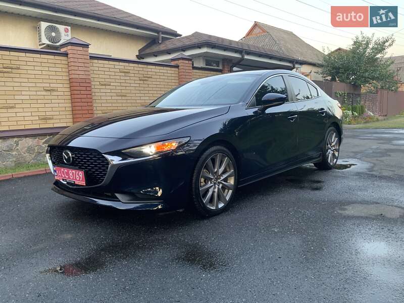 Седан Mazda 3 2021 в 