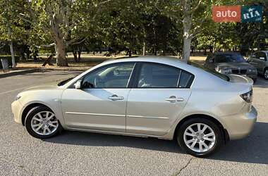 Седан Mazda 3 2007 в 