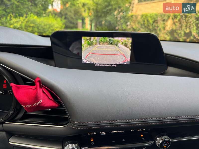 Седан Mazda 3 2020 в Киеве