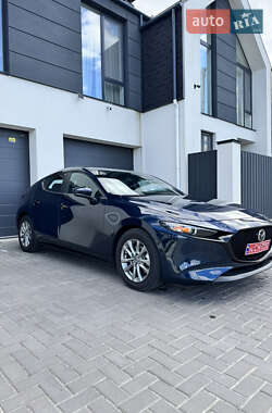 Хэтчбек Mazda 3 2023 в 