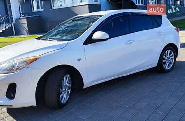 Хэтчбек Mazda 3 2012 в 