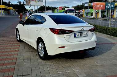 Седан Mazda 3 2017 в 